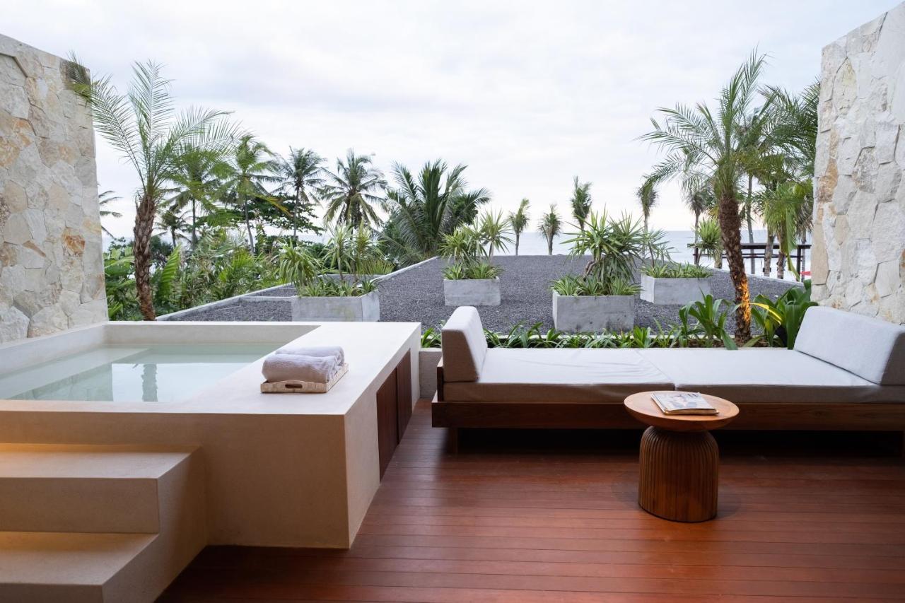 Amarta Beach Retreat By Nakula Selemadeg الغرفة الصورة